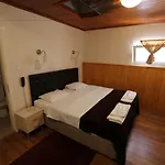 Hotel Yesilkoey Airport 3*