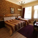 Hotel Yesilkoey Airport Istanboel