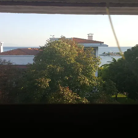 Yesilkoey Airport Ξενοδοχείο 3*