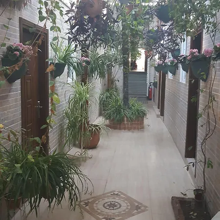 Yesilkoey Airport 3*