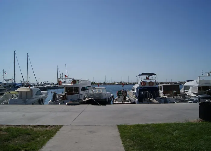 Hotel Yesilkoey Airport