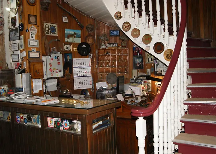 Hotel Yesilkoey Airport 3*