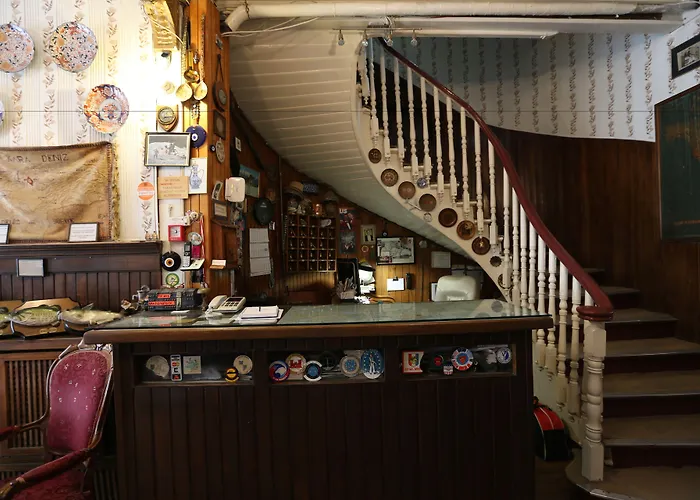 Yesilkoey Airport Hotel