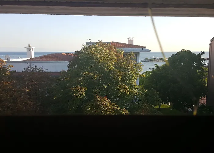 Yesilkoey Airport Hotel 3*